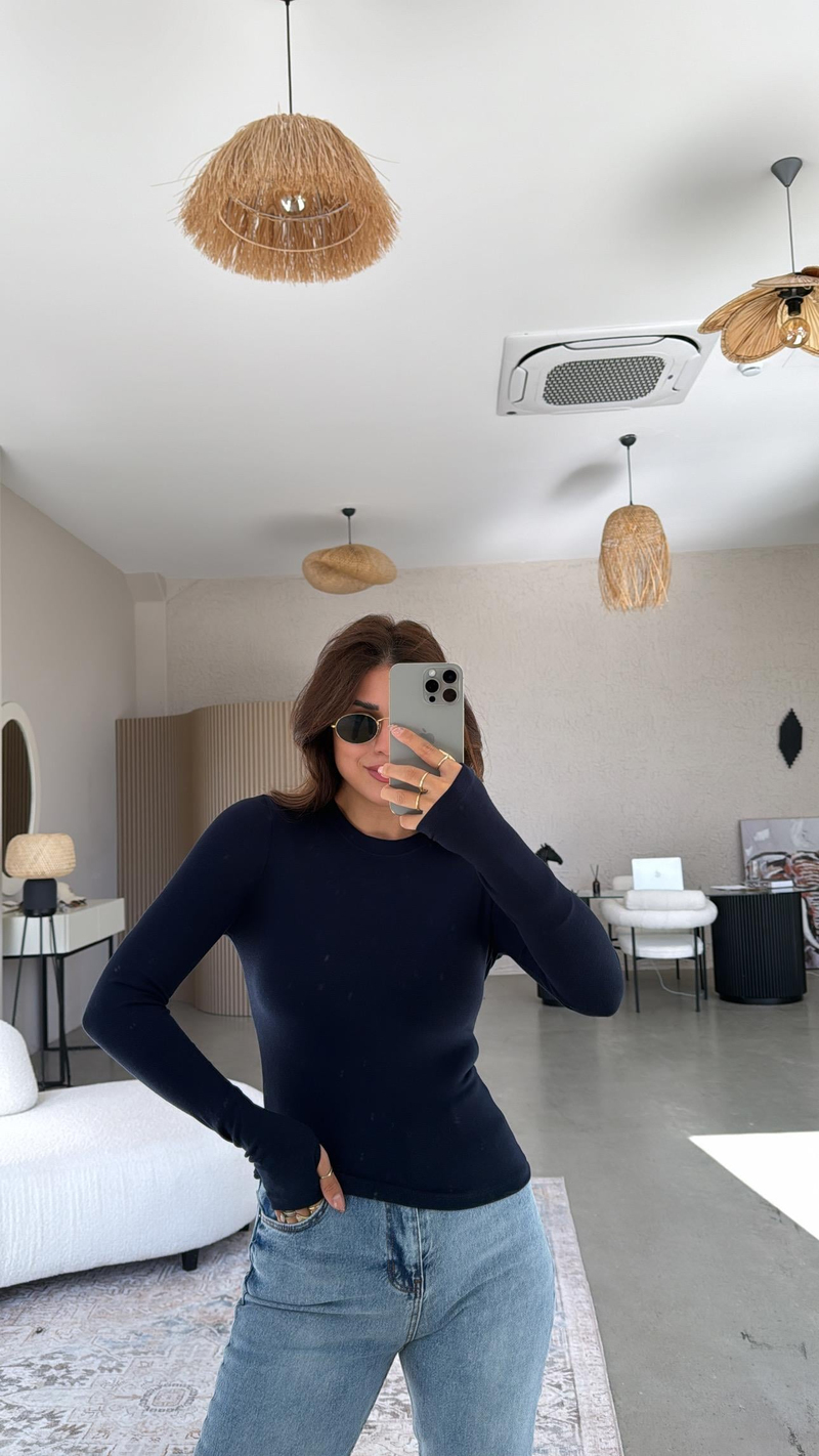 Lacivert Parmak Geçme Oys Kumaş Body