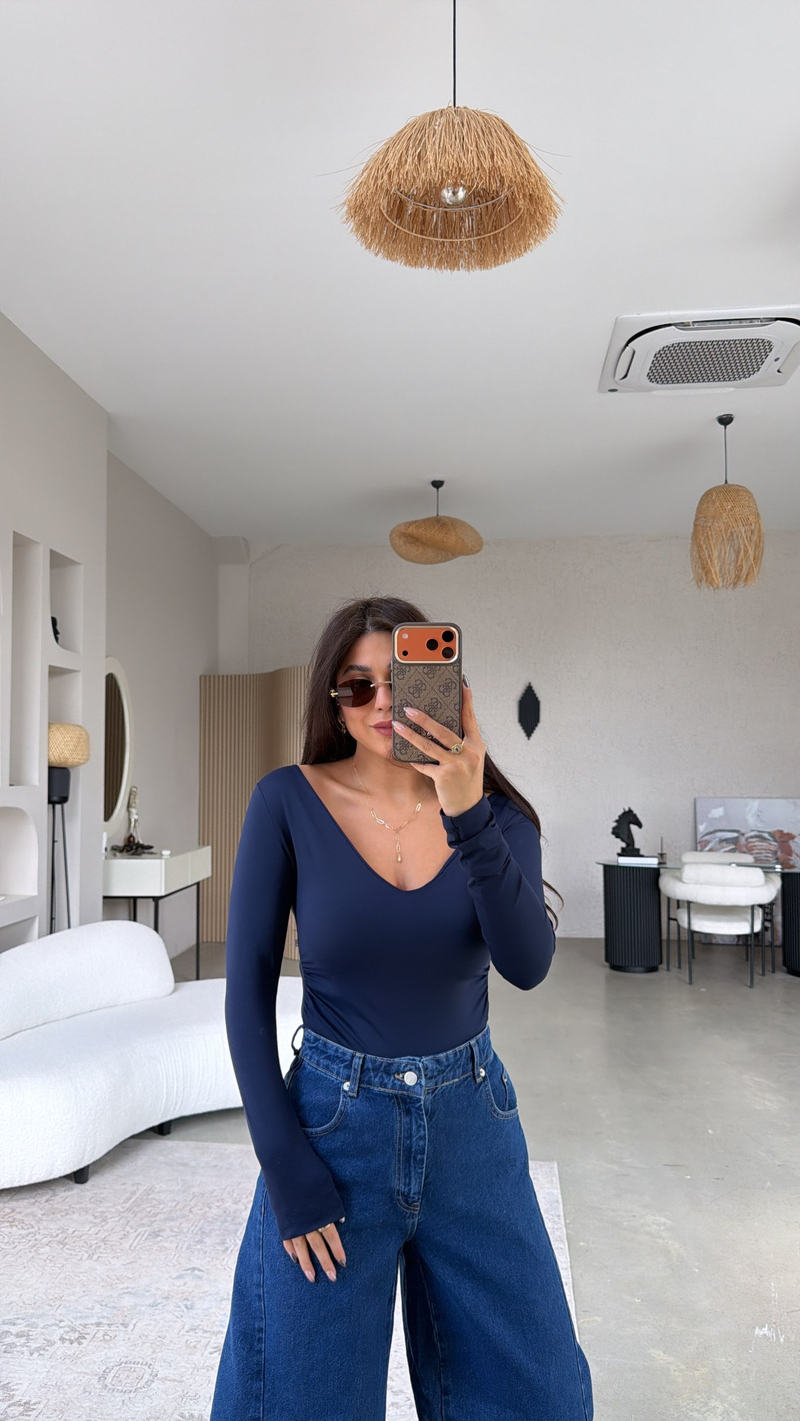 Lacivert V Yaka Polyamid Bodysuit