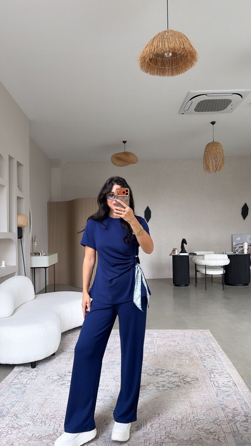 Lacivert Yanı Saten Fular Detaylı Modal Takım
