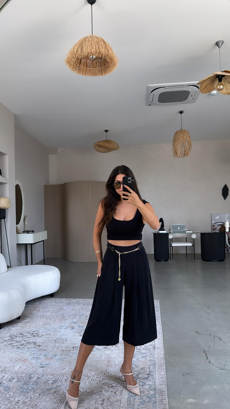 Lacivert Zincirli Premium Kısa Pantolon