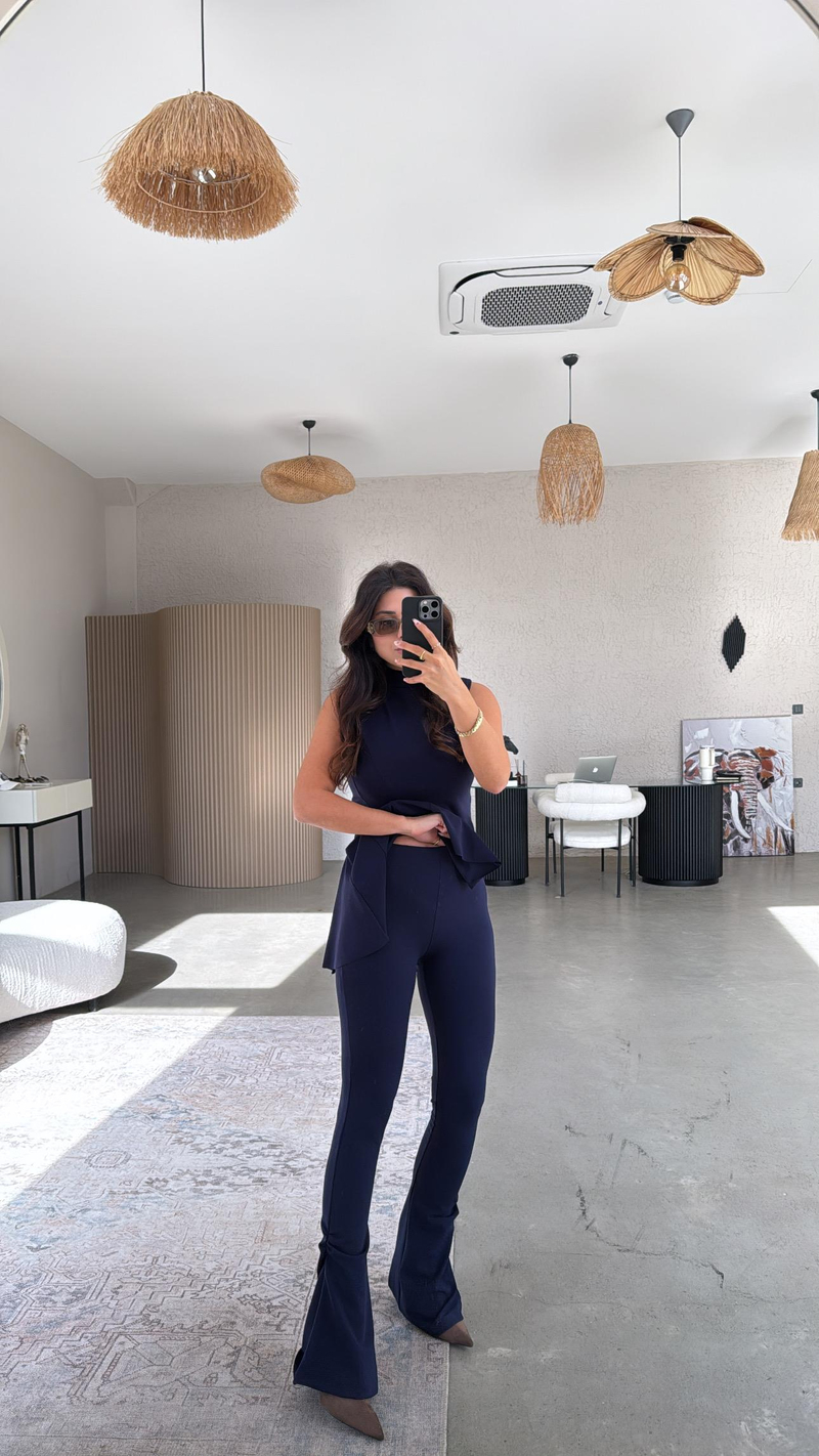 Lacivert ZR Model Likralı Krep Kumaş Volanlı İspanyol Takım