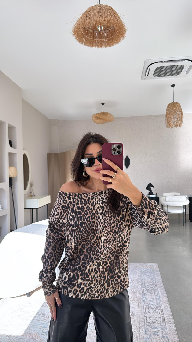 Leopar Omuz Dekolteli Bluz