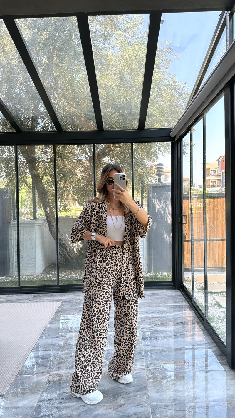 New Leopard Desenli Ceketli Takım