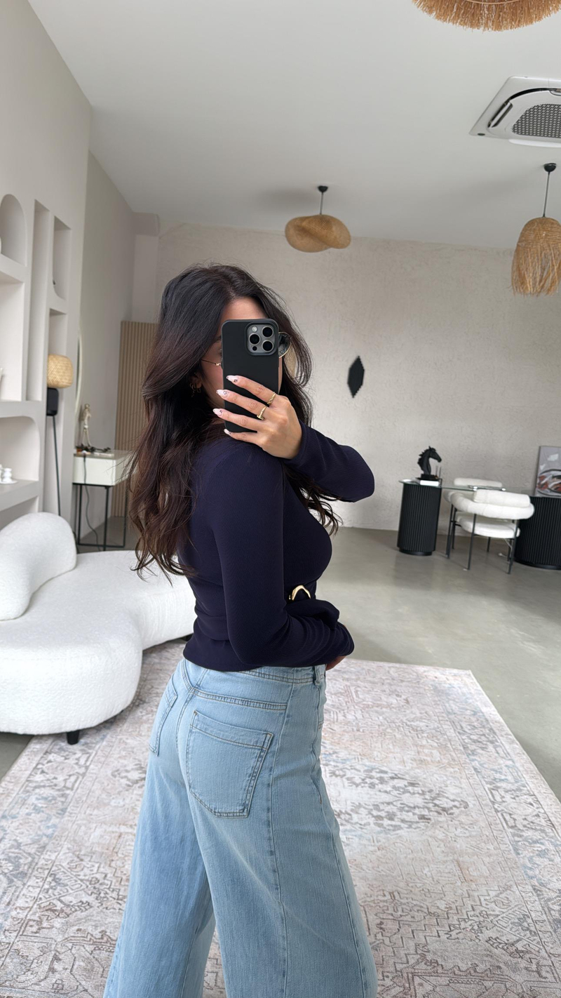 Paça Püskül Detaylı Buz Mavi Orijinal Bilek Jean