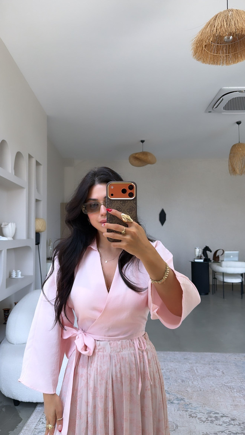 Pembe İpek Kumaşlı Kruvaze Gömlek Bluz