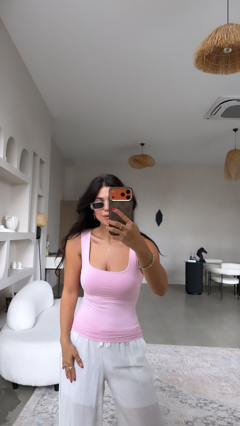 Pembe Kare Yaka Polyamid Atlet