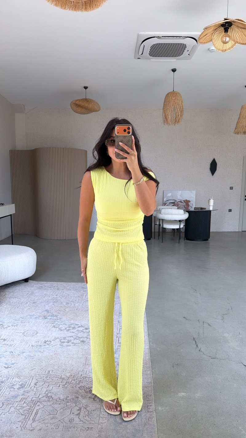 Sarı Bubble Omzu Düşük Bluz Pantolon Takım