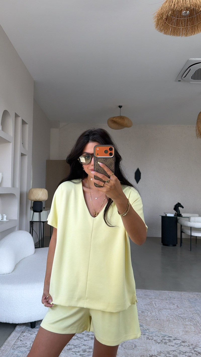 Sarı V Yaka Modal Şort Bluz Takım