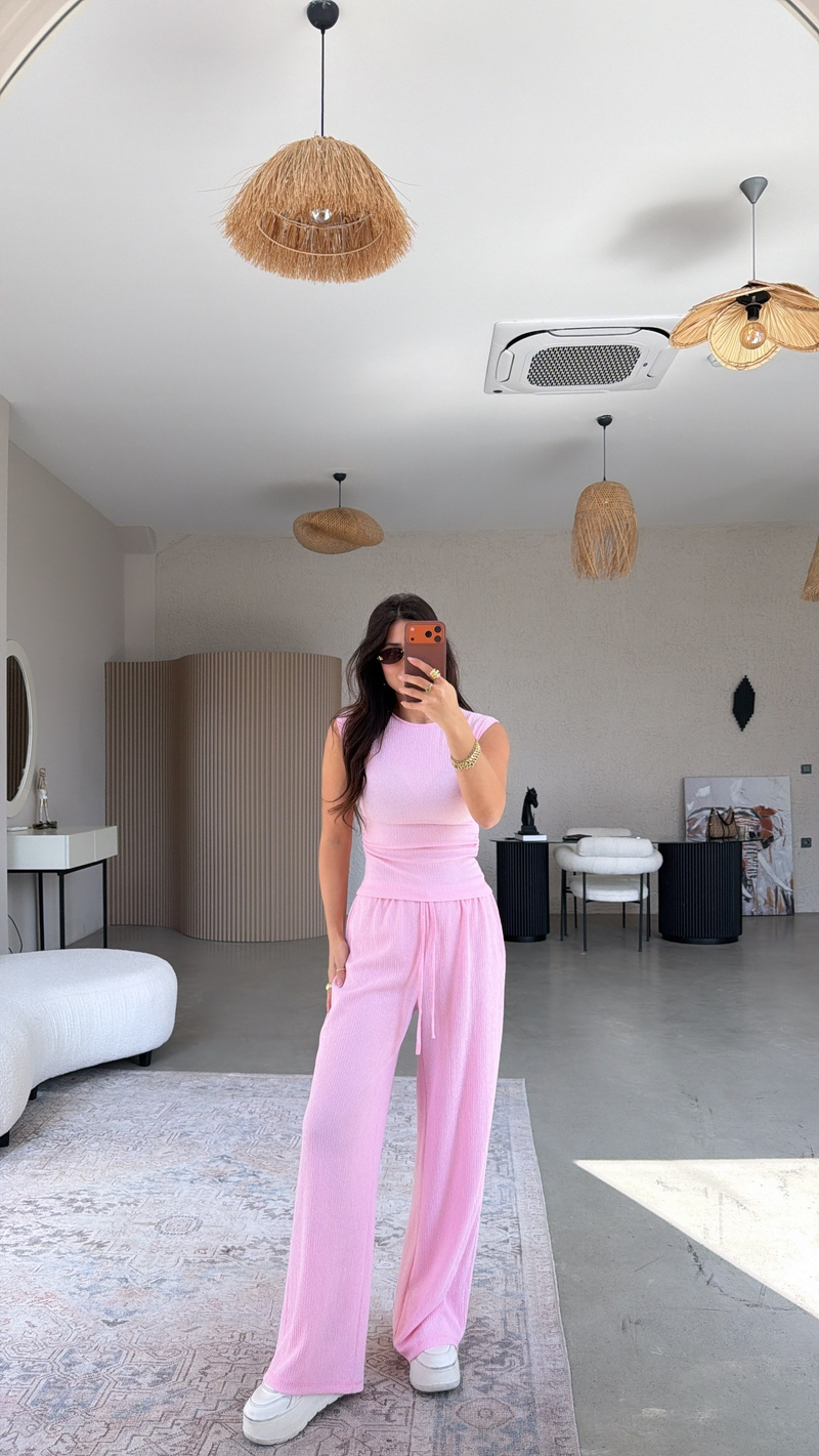 Şeker Pembe Büzgü Detaylı Bürümcük Takım