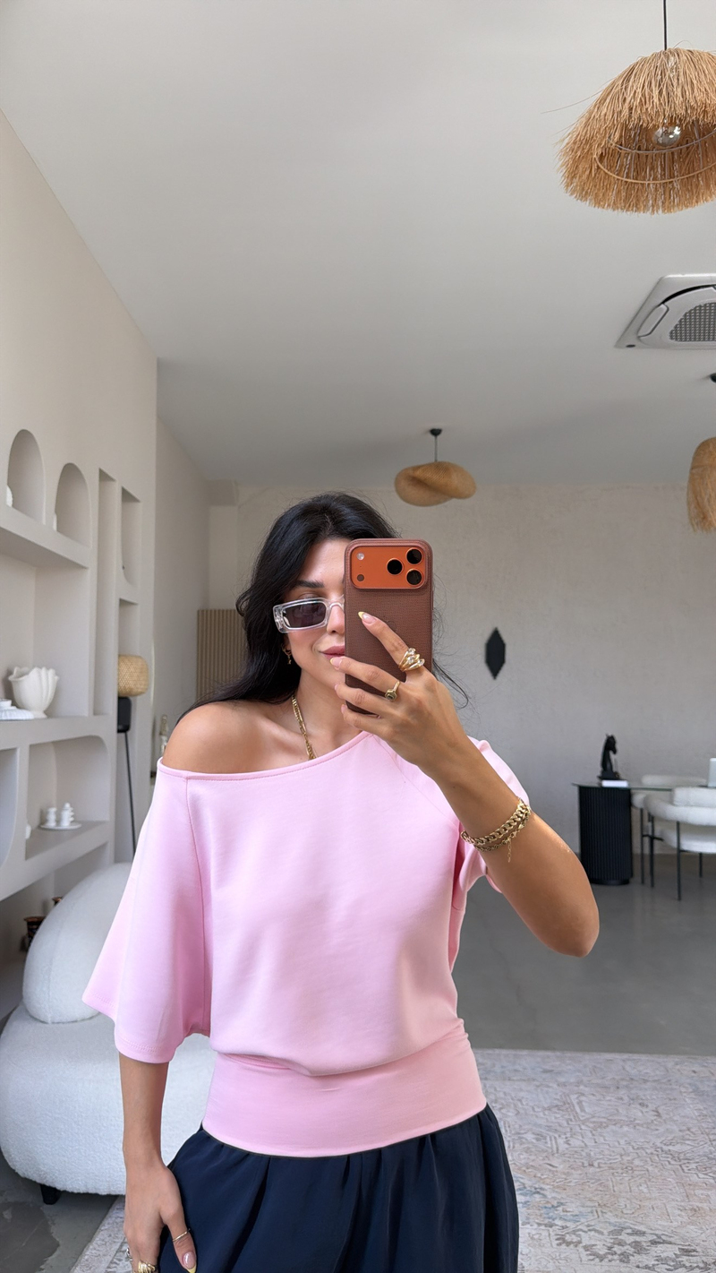 Şeker Pembe Omzu Açık Kısa Kollu Modal Bluz
