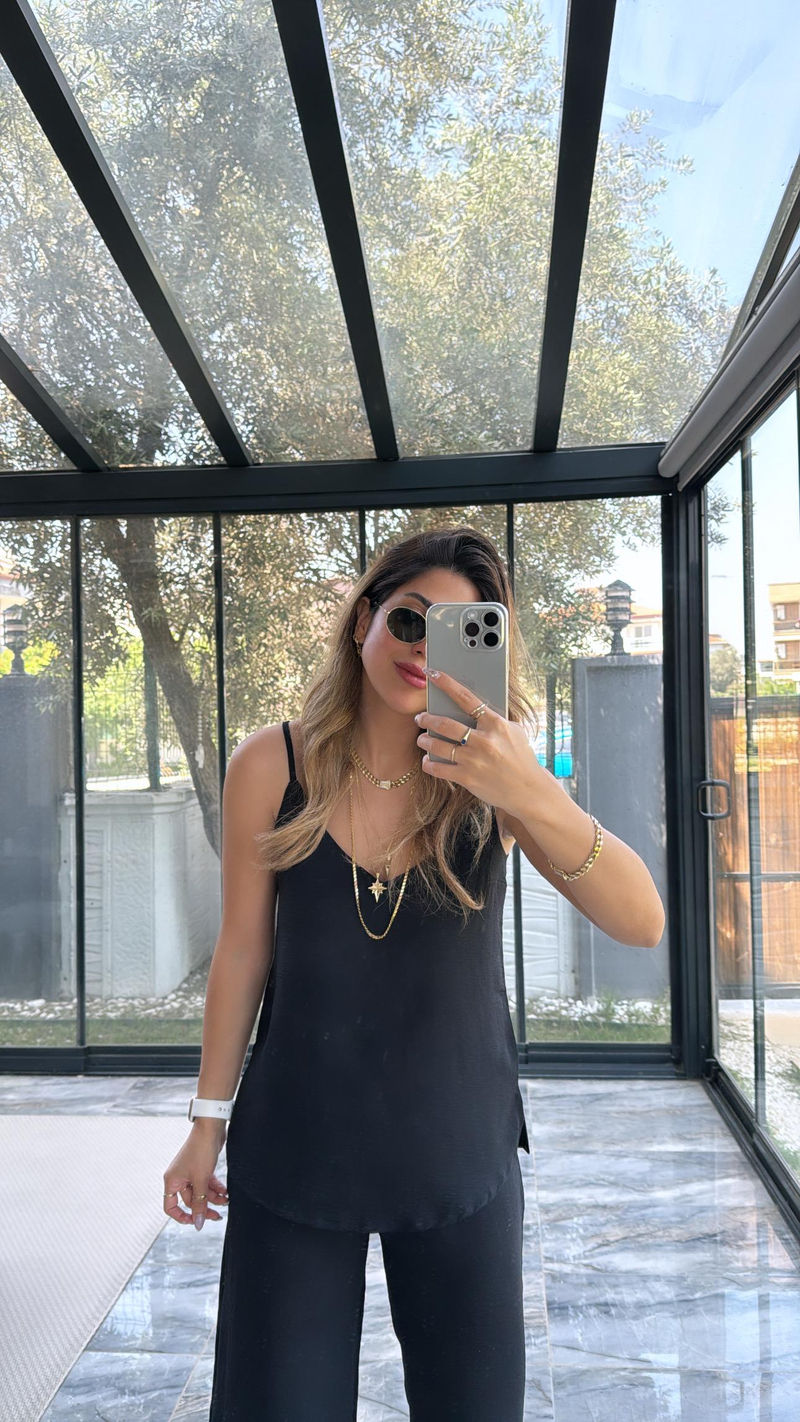 Siyah Askılı Tiril Takım