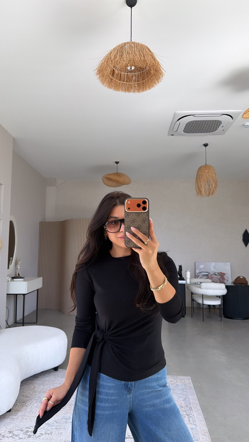 Siyah Bağlamalı İthal Kumaş Bluz