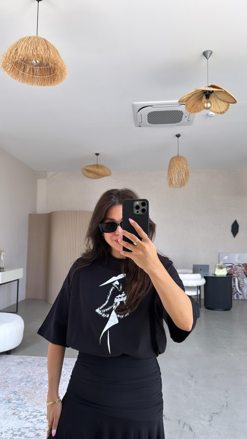 Siyah Beli Lastikli Boncuklu Pamuk Tshirt
