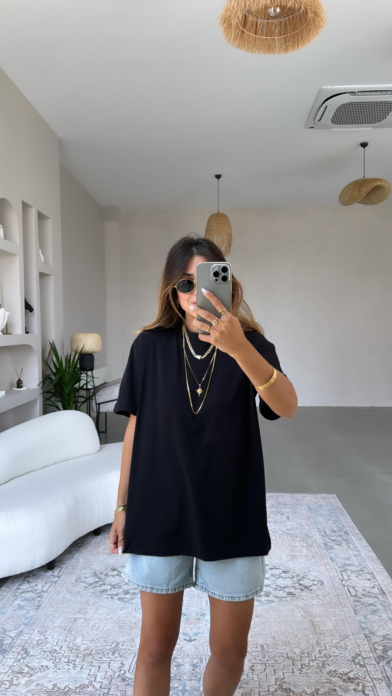 Siyah Bisiklet Yaka Oversize Tshirt
