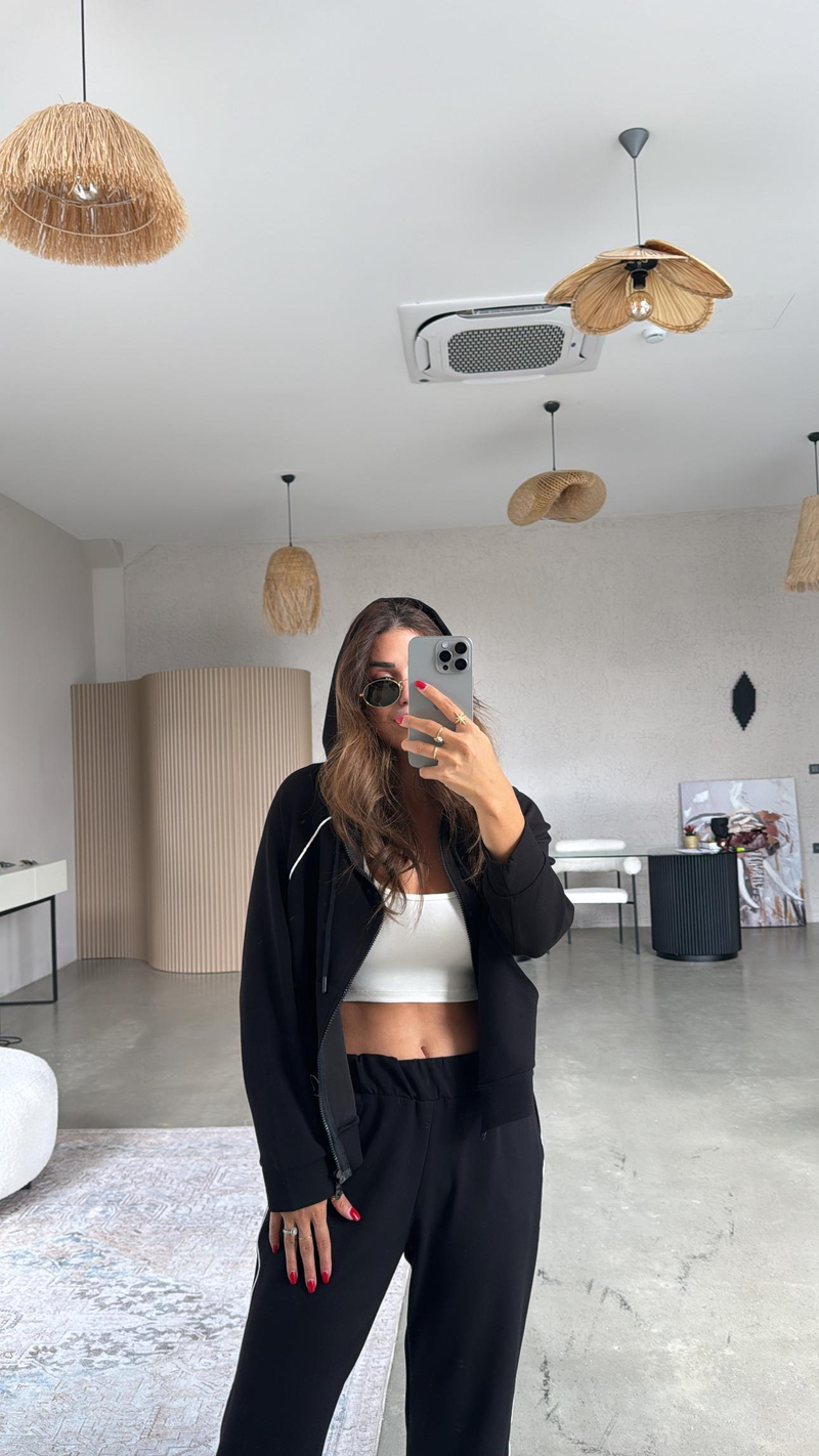 Siyah Biyeli Club Takım