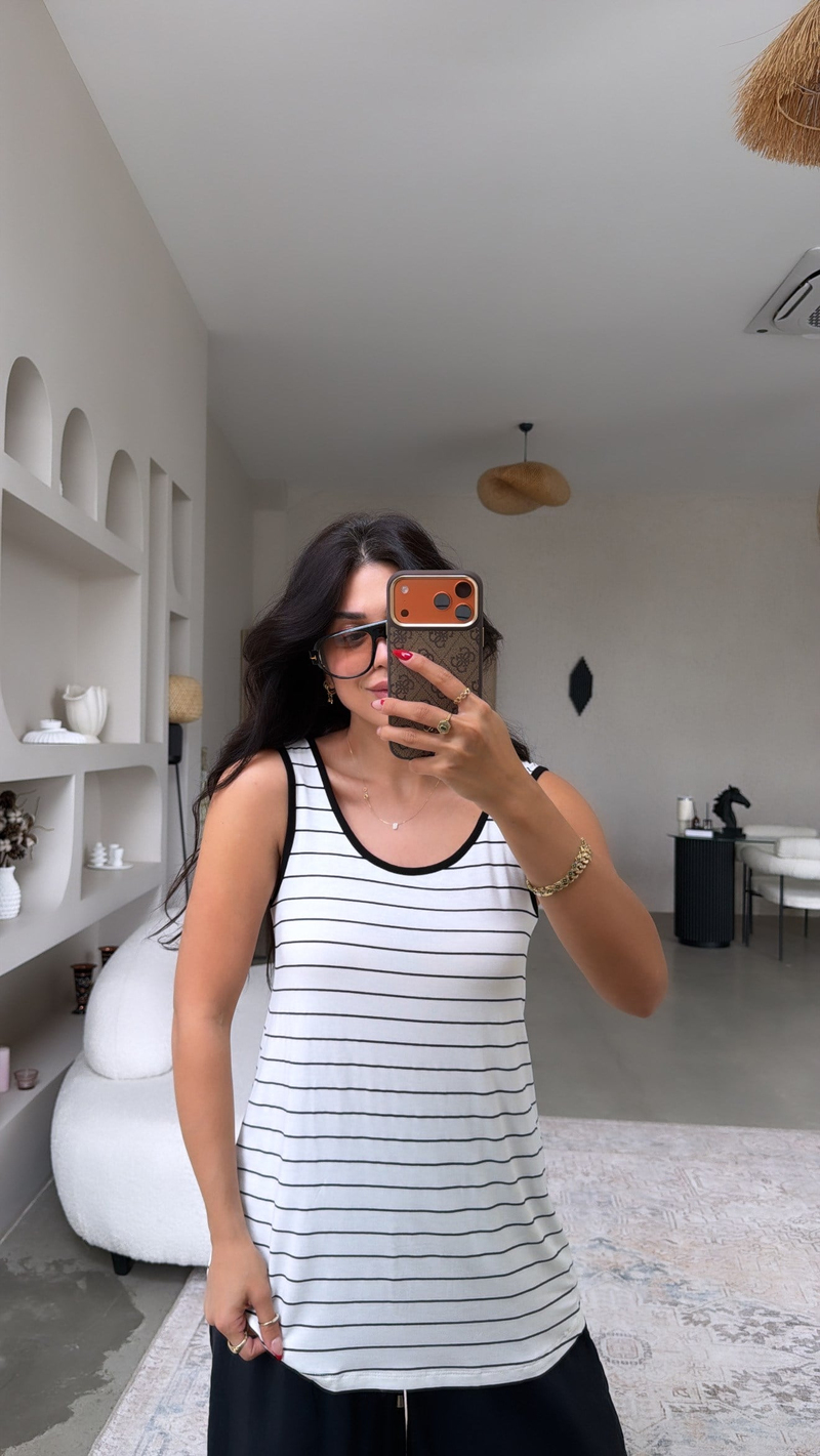 Siyah Çizgili Oval Bitişli Salaş Atlet