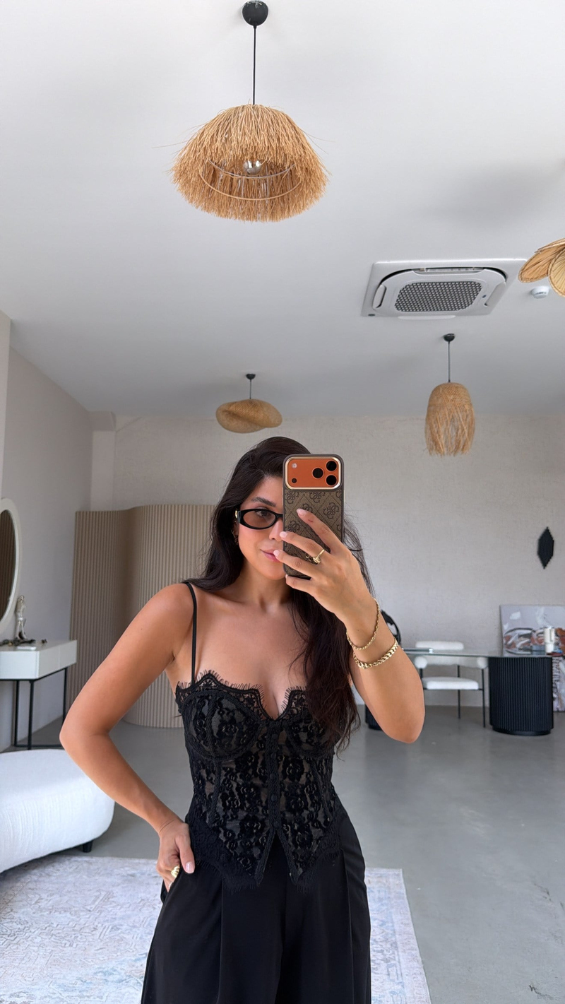 Siyah Dantel Detaylı Premium Korse