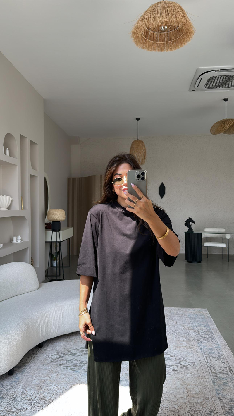 Siyah Duble Kol Yırtmaçlı Tshirt Tunik