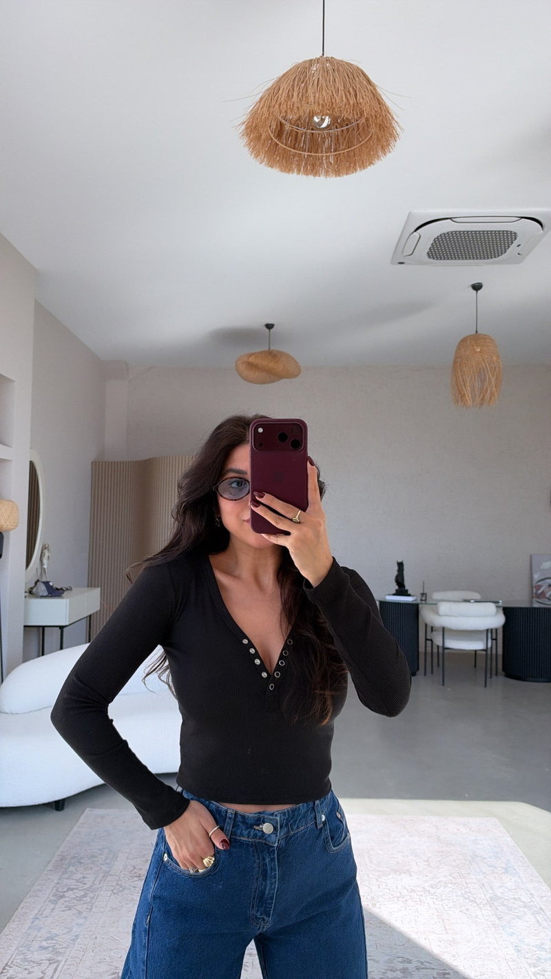 Siyah Fitilli Pamuk Çıtçıtlı Bluz