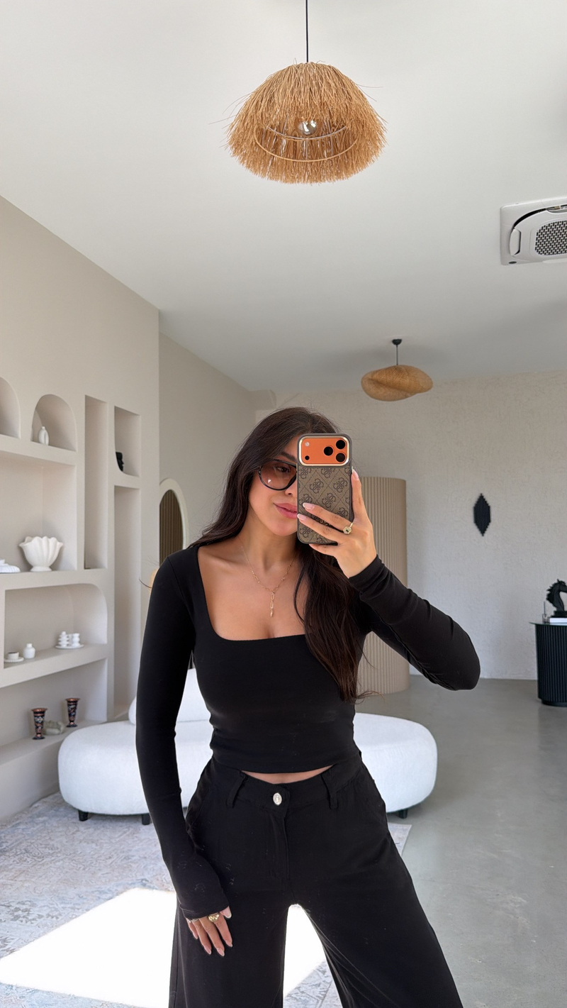 Siyah Kare Yaka Crop Pamuklu Uzun Kollu Basic