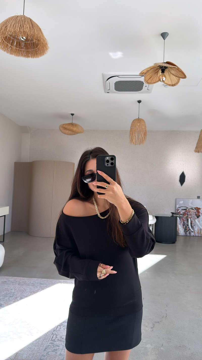 Siyah Kayık Yaka Modal Sweat Bluz