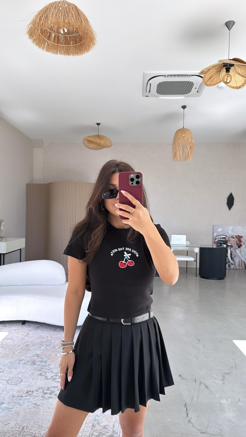 Siyah Kirazlı Pamuk Crop Tshirt