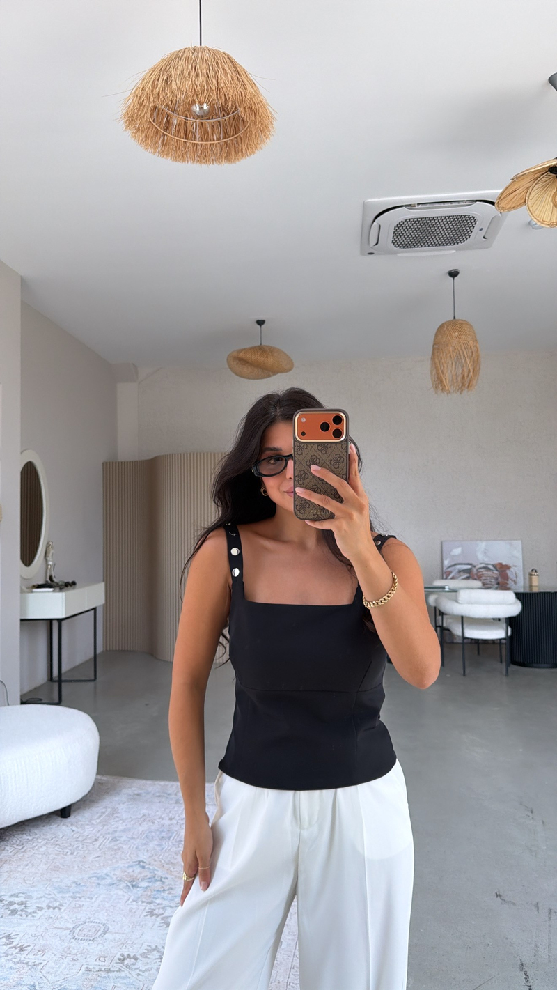 Siyah Krep Kumaş Çıtçıt Askılı Premium Bluz