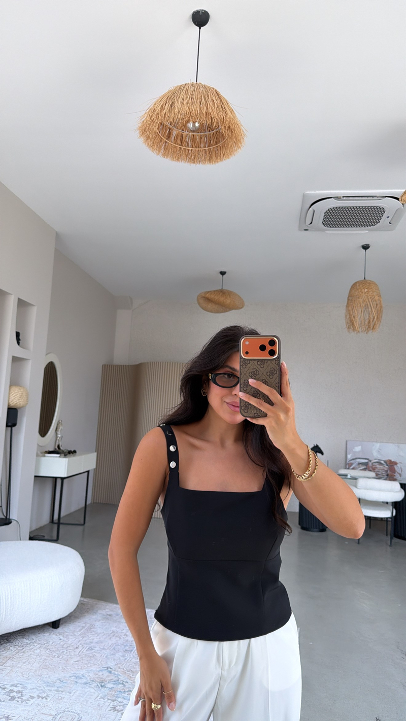 Siyah Krep Kumaş Çıtçıt Askılı Premium Bluz