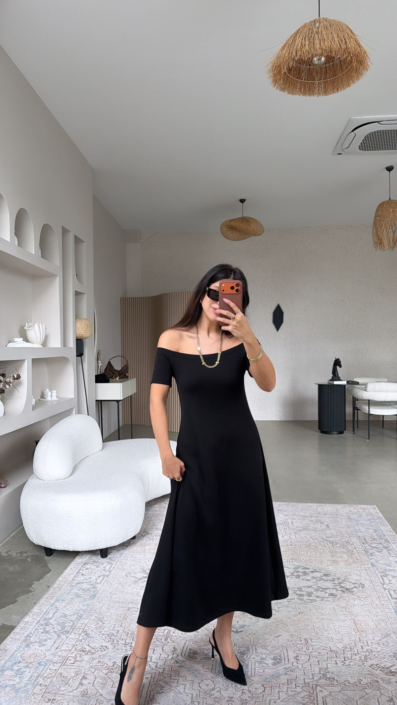 Siyah Modal Omzu Açık ZR Model Elbise