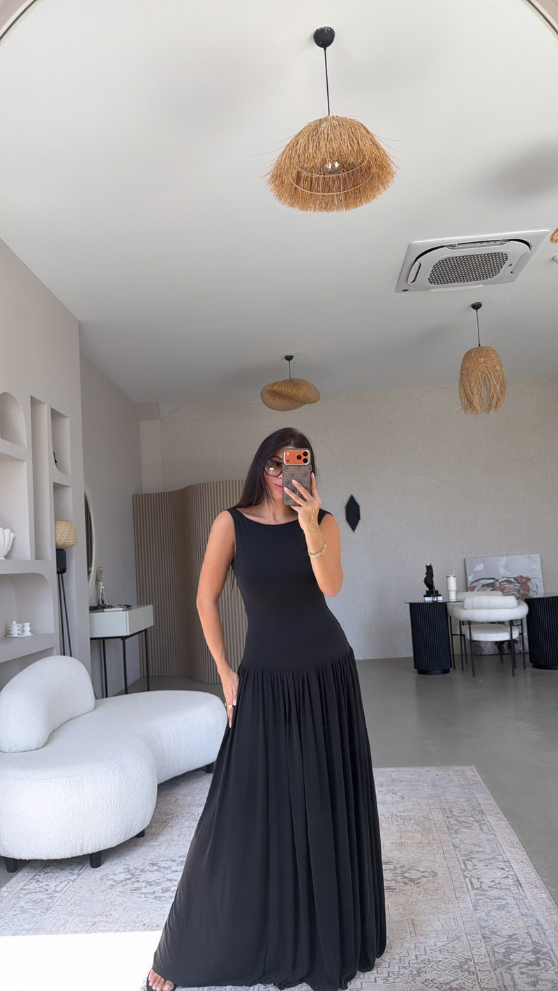 Siyah Modal Sırt Dekolteli Maxi Elbise