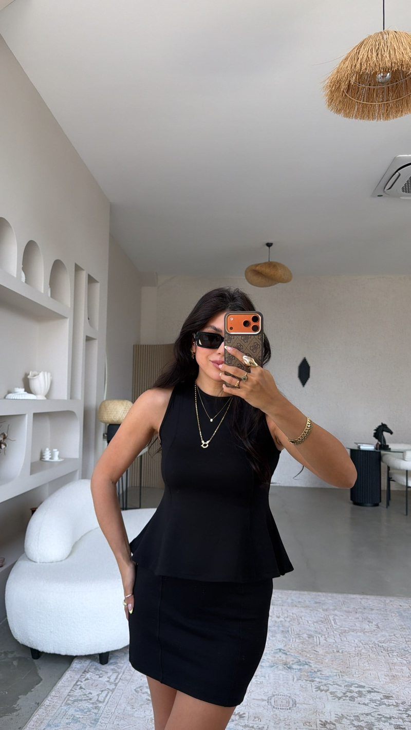 Siyah Modal Volanlı Bluz Mini Etek Takım