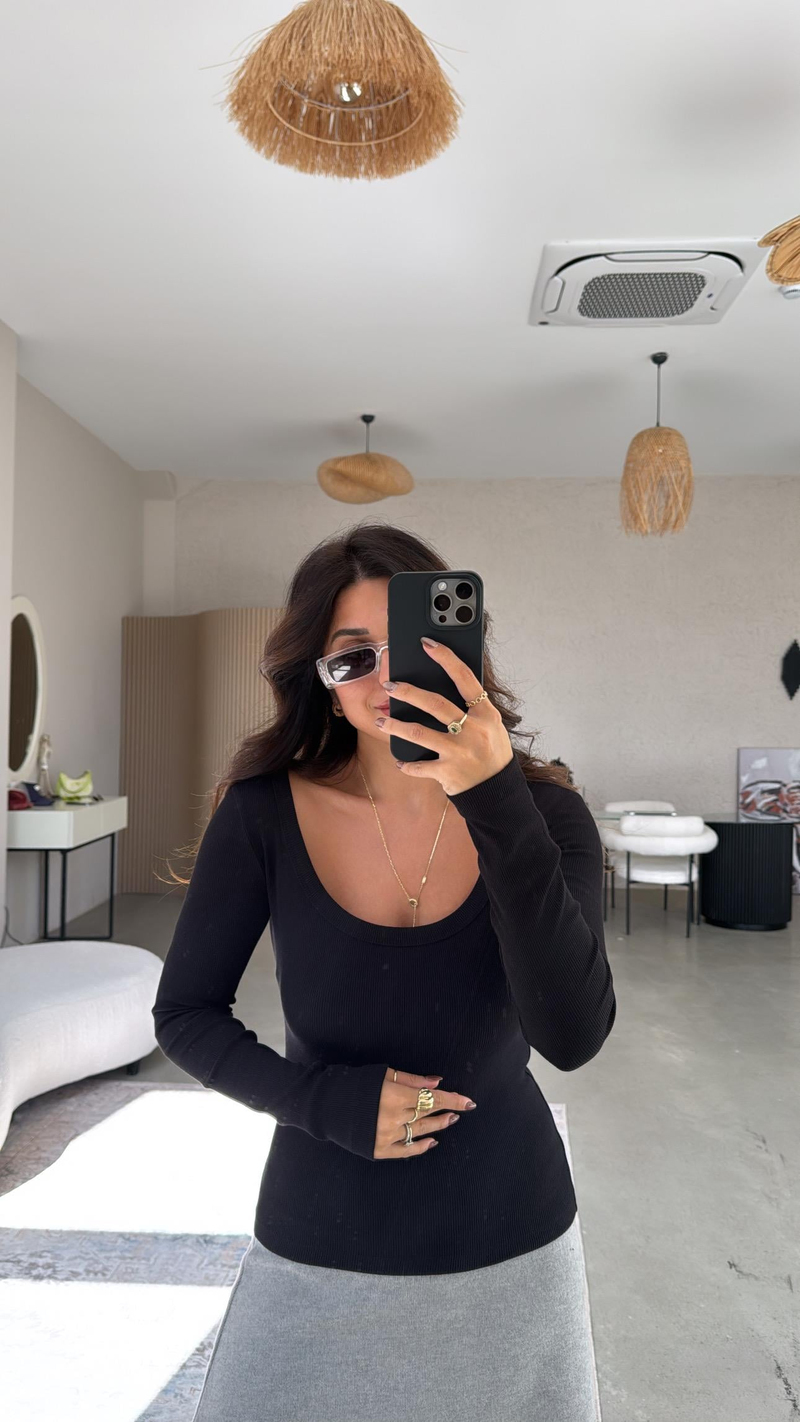 Siyah Oval Yaka Uzun Kollu Ribana Basic