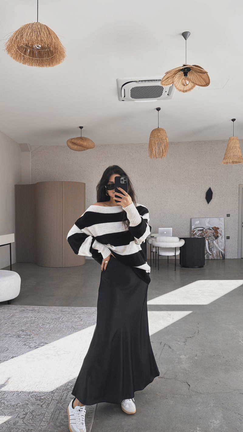 Siyah Saten Maxi Etek