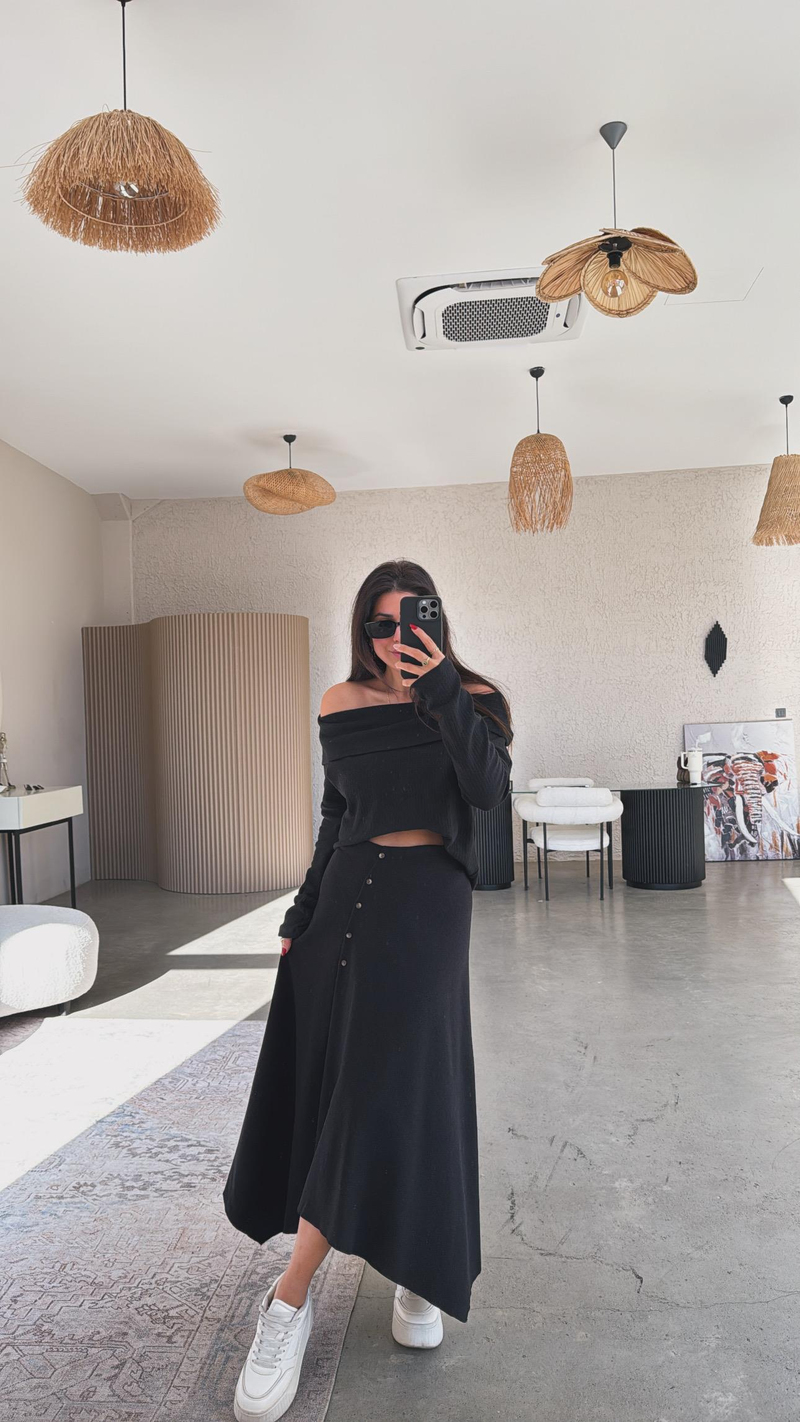 Siyah Selanik ZR Model Düğmeli Etek