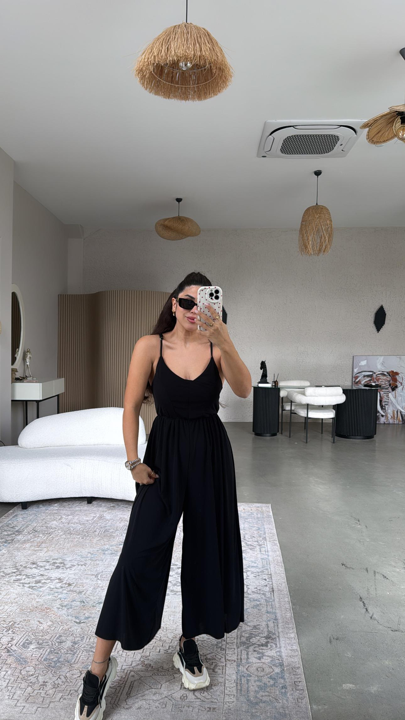 Siyah Sırtı Çapraz Askılı Buzzy Tulum