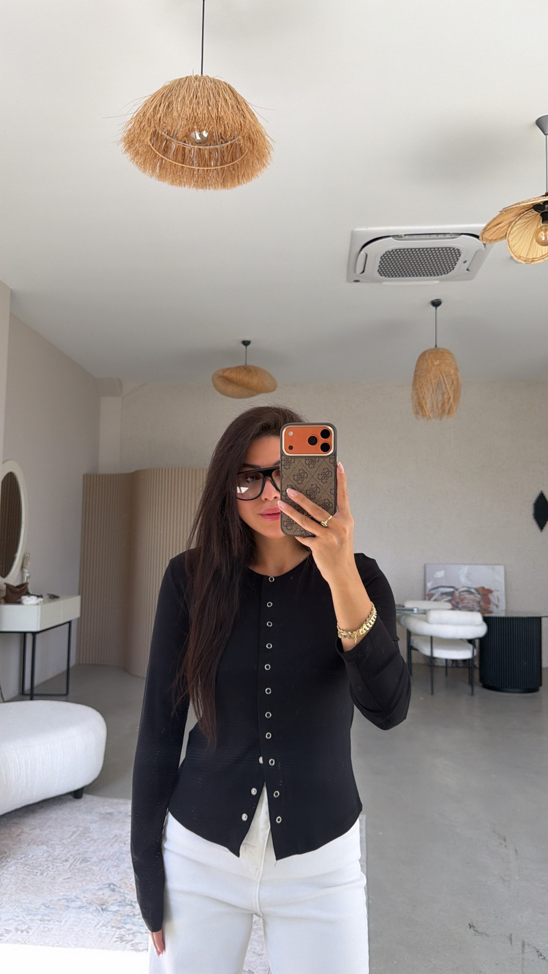 Siyah Tam Boy Çıtçıt Modal Bluz