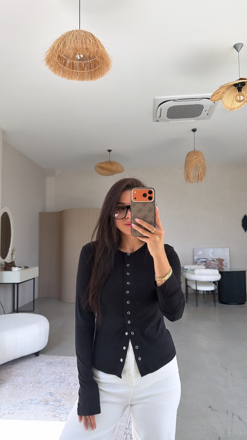 Siyah Tam Boy Çıtçıt Modal Bluz