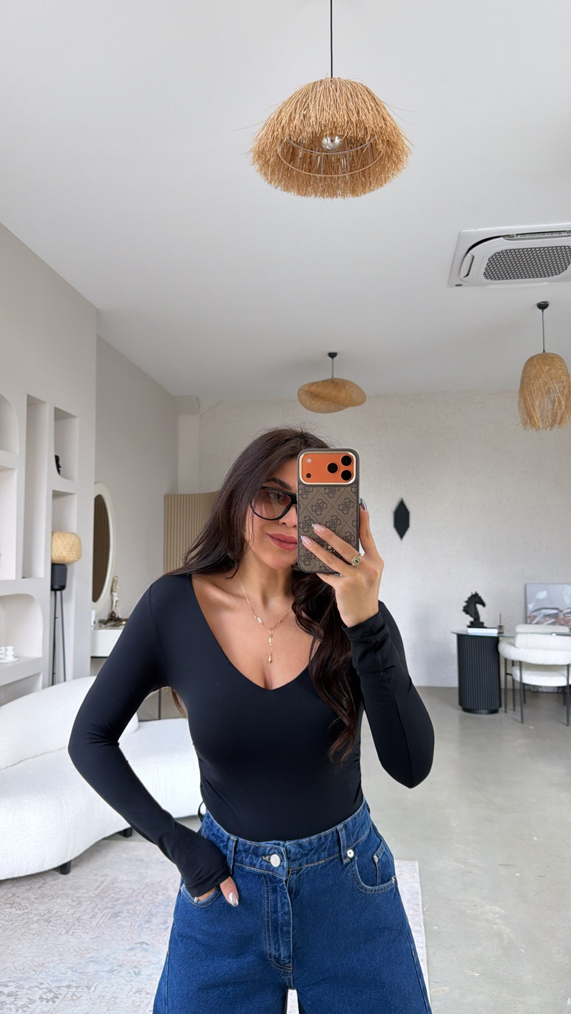 Siyah V Yaka Polyamid Bodysuit