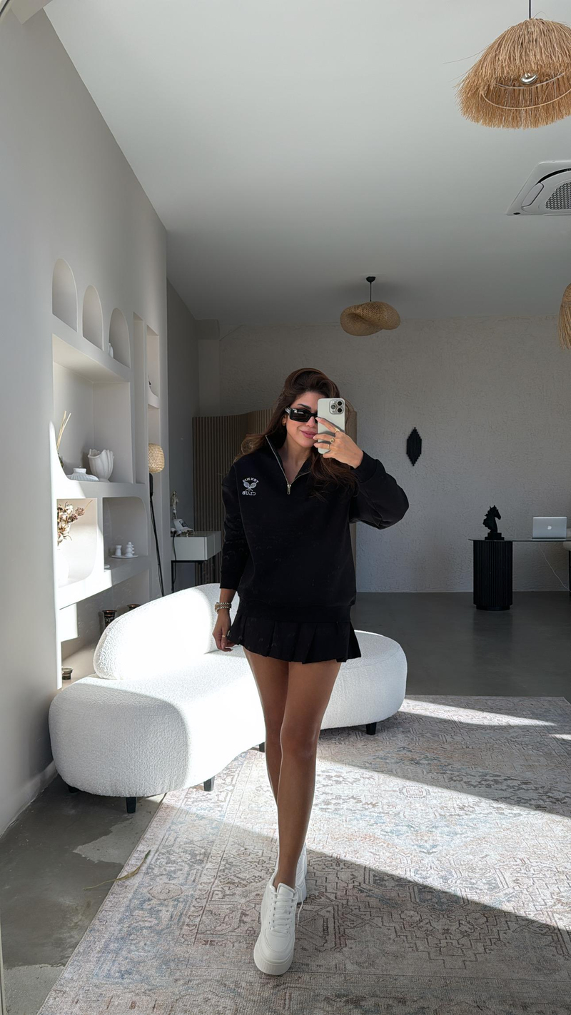 Siyah Yakası Fermuarlı Tenis Sweatshirt