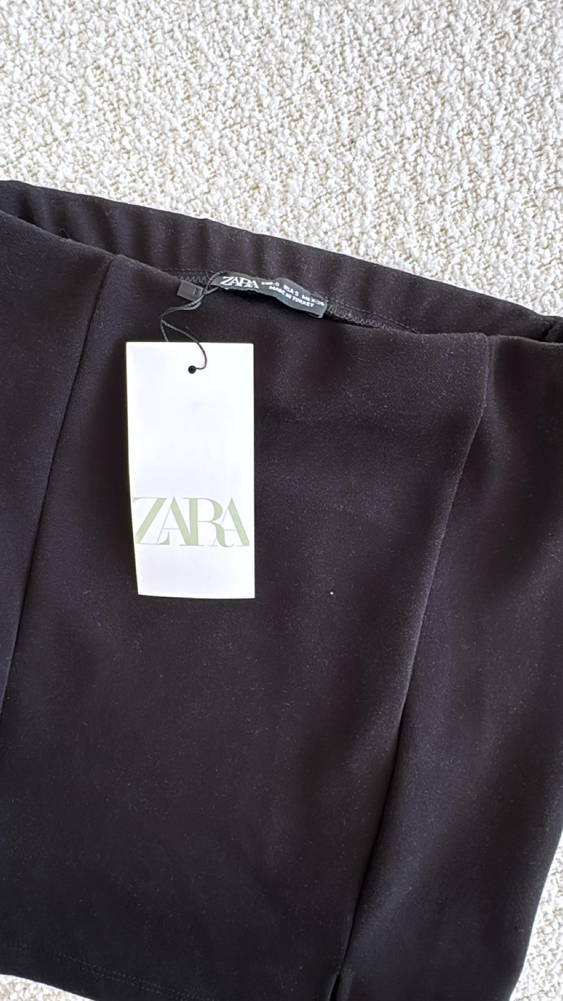Siyah ZR Mini Çift Yırtmaçlı Etek