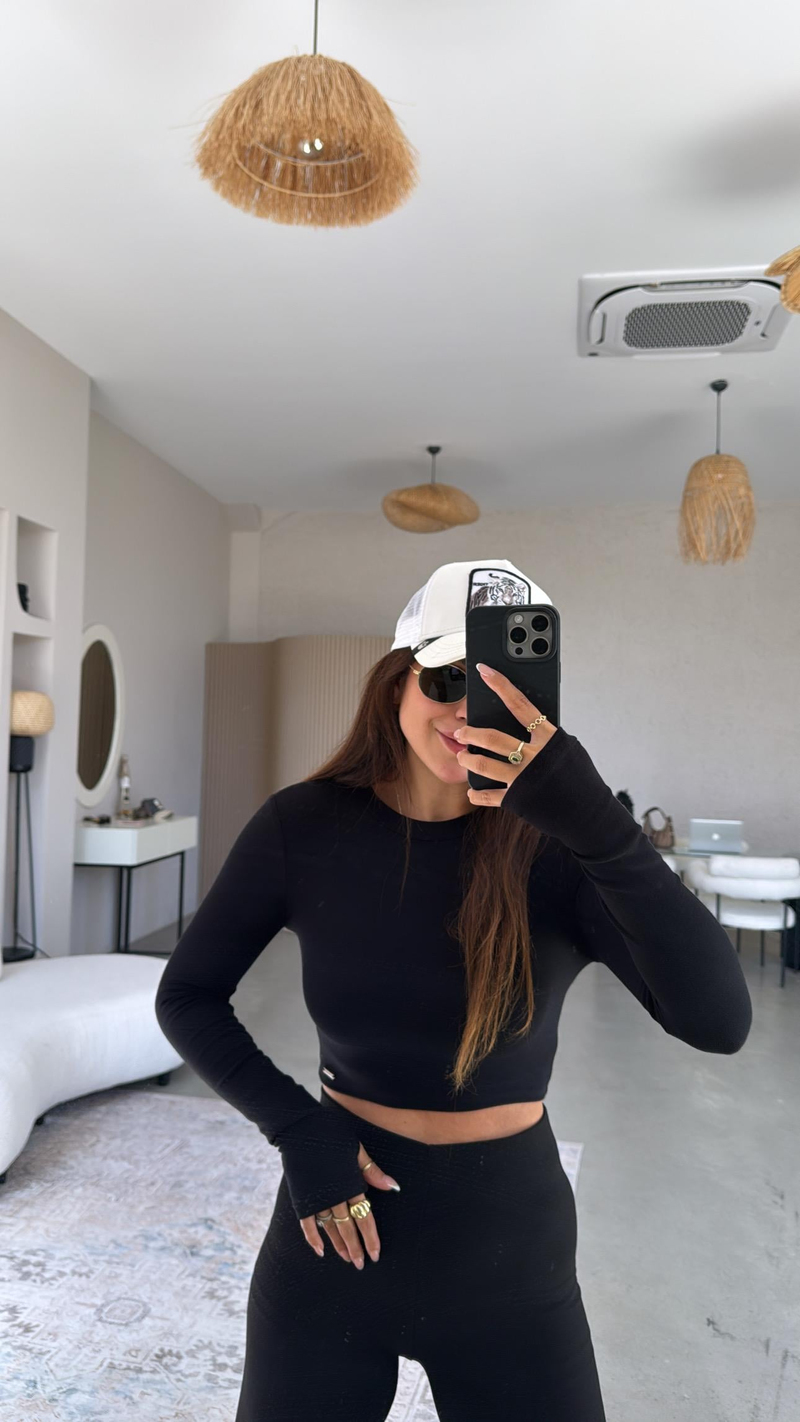 Siyahı Crop Parmak Geçme Body