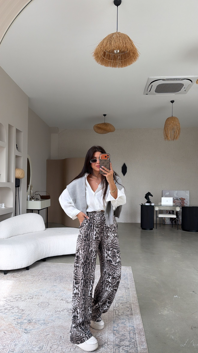 Taş Jakarlı Leoparlı Pantolon