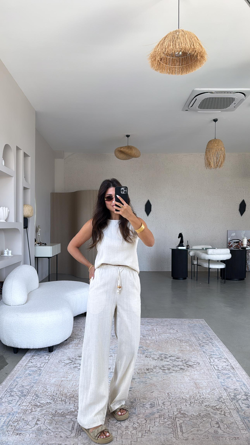 Taş Rengi Keten Boncuk Detaylı Pantolon Bluz Takım