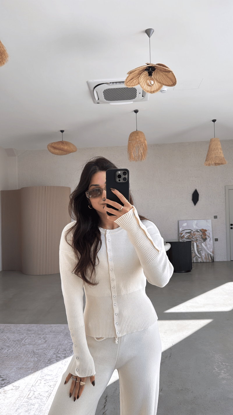 Taş Rengi Triko Çıtçıtlı Pantolon Hırka Takım