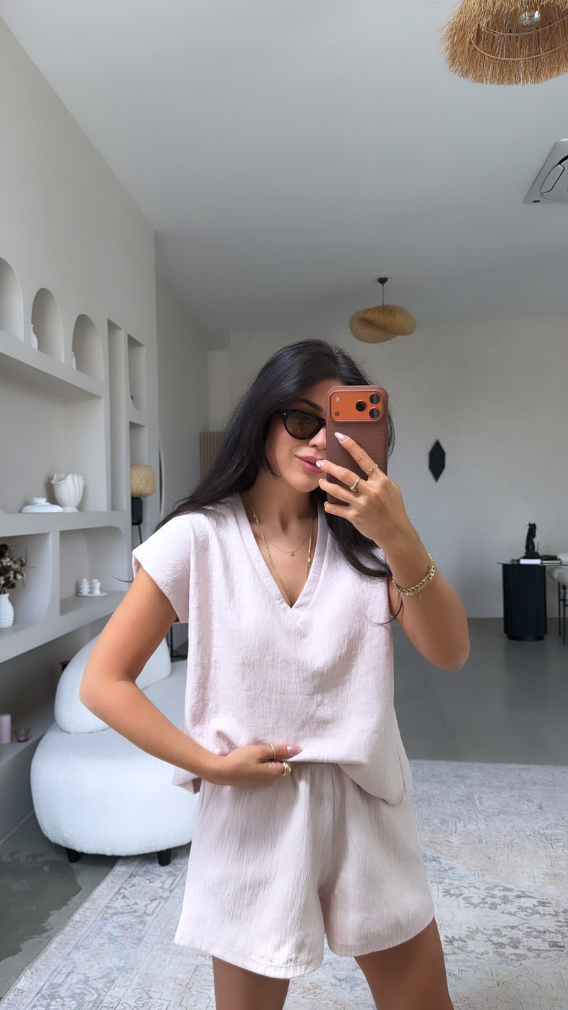 Uçuk Pembe V Yaka Şort Basic Takım