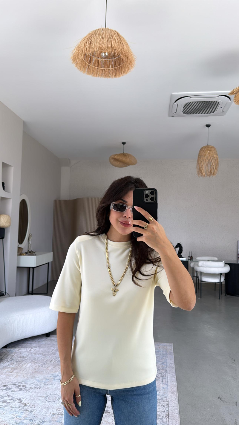 Uçuk Sarı Massi Vatkalı Tshirt
