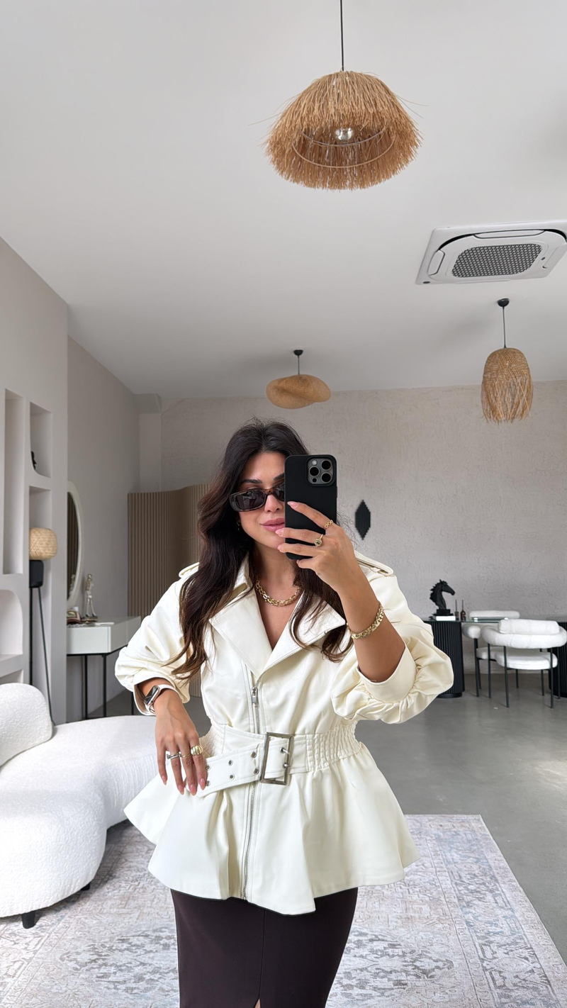 Vanilya Premium Volanlı Kemerli Deri Ceket