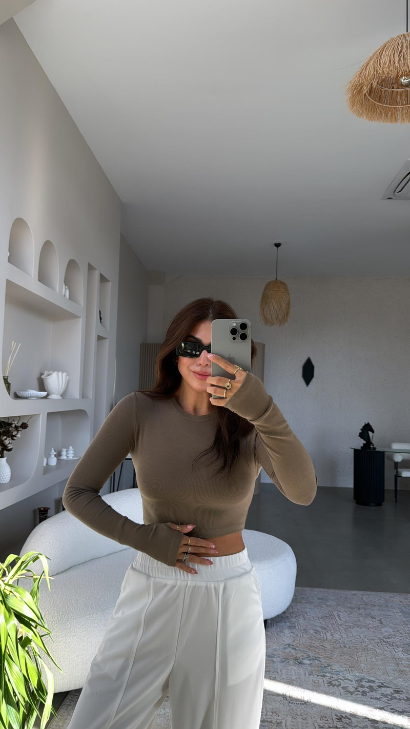 Vizon Crop Parmak Geçme İthal Body