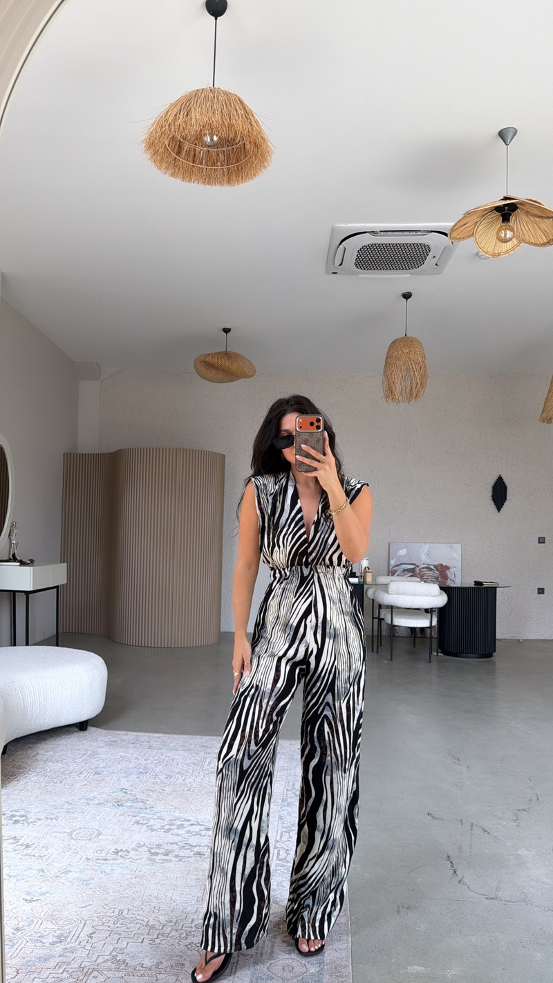 Zebra Desenli Viskon Tulum