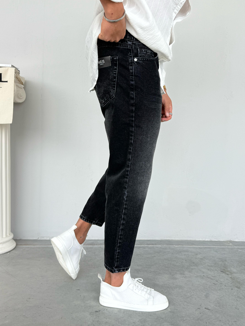 Boyfriend Jean Siyah